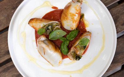 Calamaro ripieno con scarola e alici